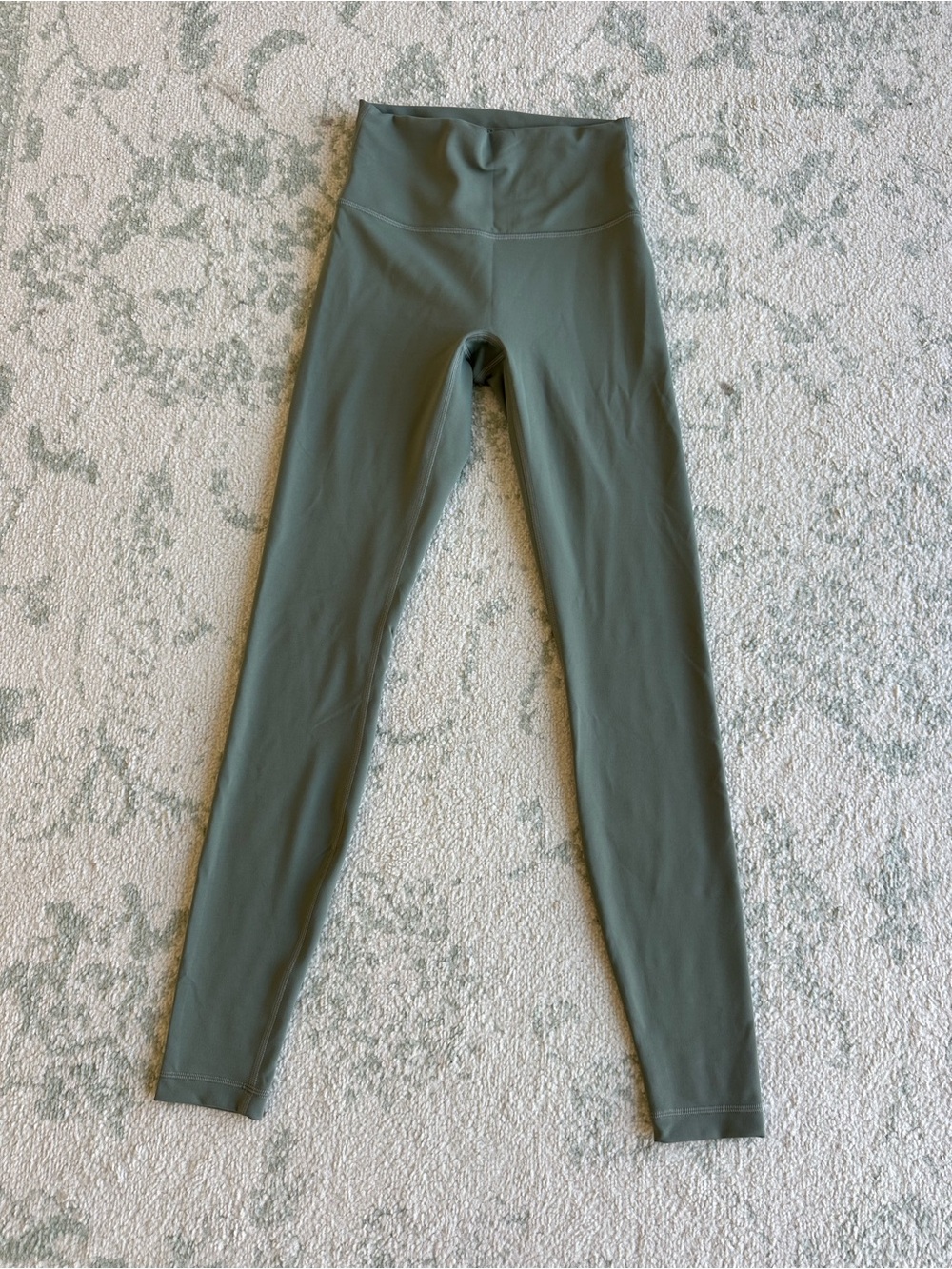 lululemon athletica High-Waist Leggings in Olive